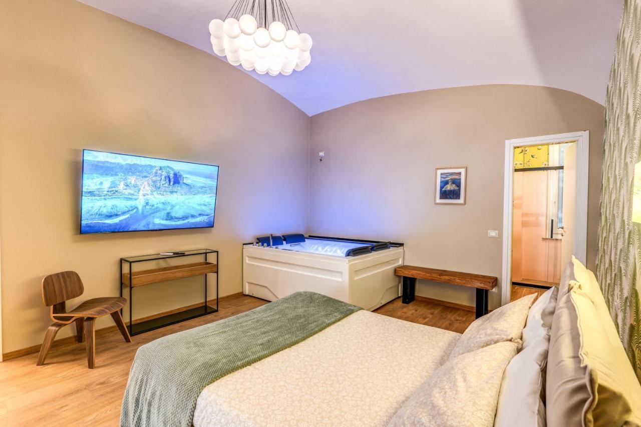 Downtown Srl - Croce Di Malta Royale Apartman La Spezia Kültér fotó